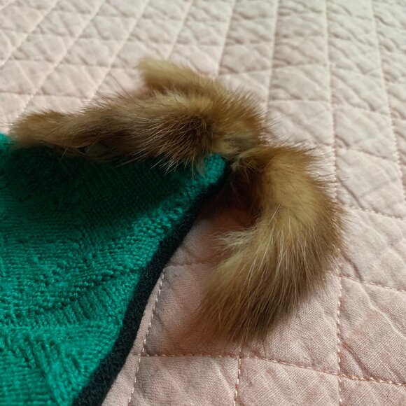 MYCO ANNA-Gladiator tuque winter hat recycle fabric ears cover fur pompom purple - Picture 3 of 7